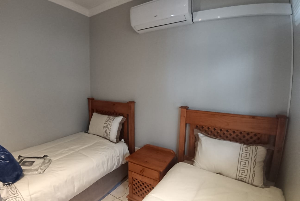3 Bedroom, 2 Bathroom, Manaba Sea View For Sale