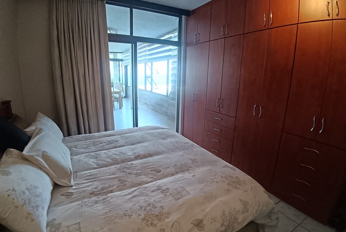 3 Bedroom, 2 Bathroom, Manaba Sea View For Sale