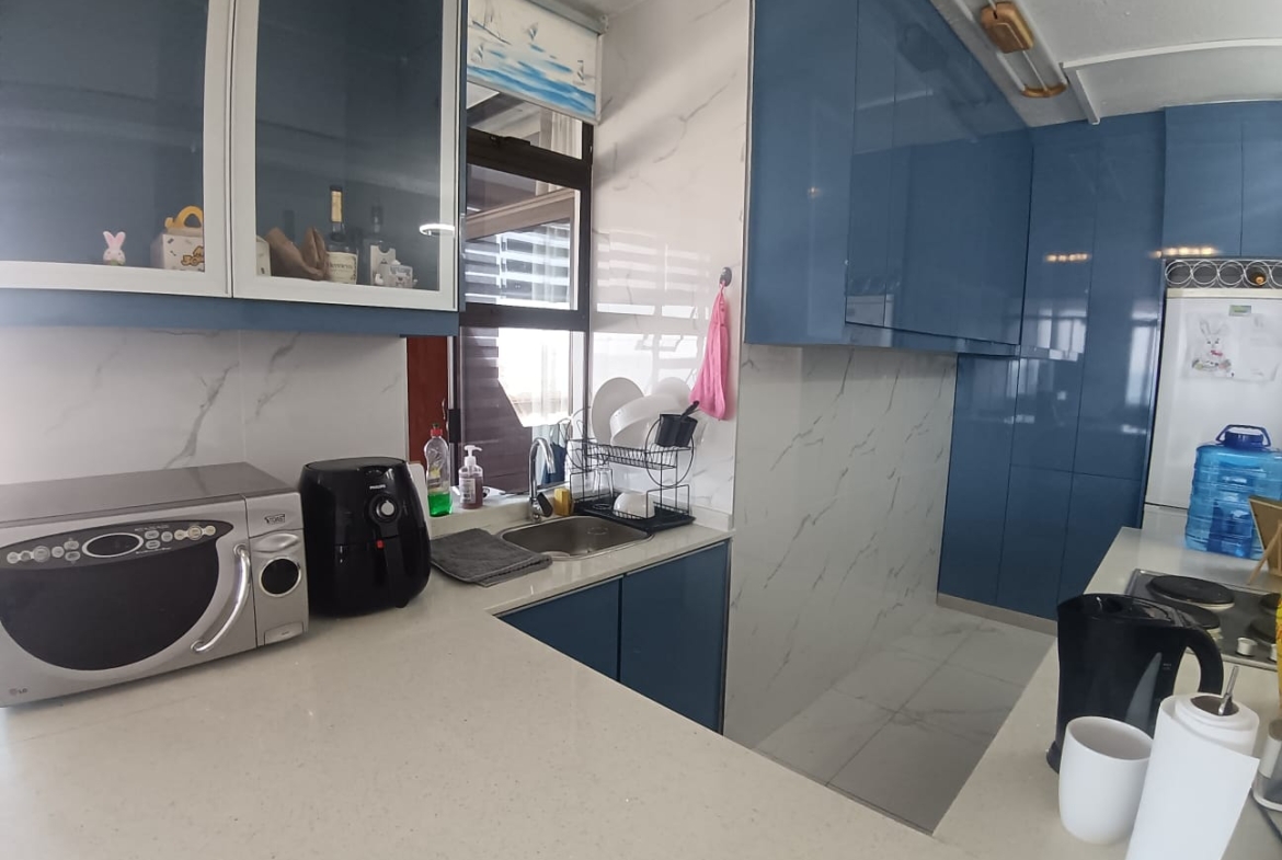 3 Bedroom, 2 Bathroom, Manaba Sea View For Sale