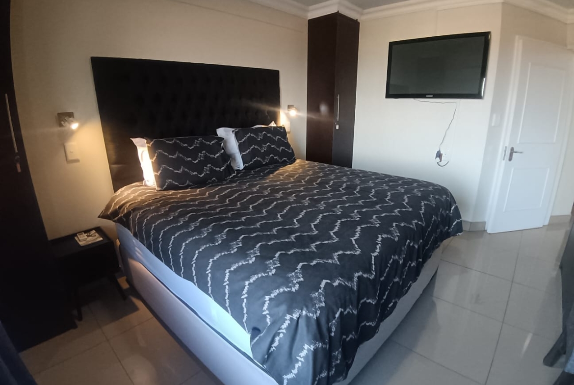 3 Bedroom, 2 Bathroom, Open plan, Uvongo sea view for Sale