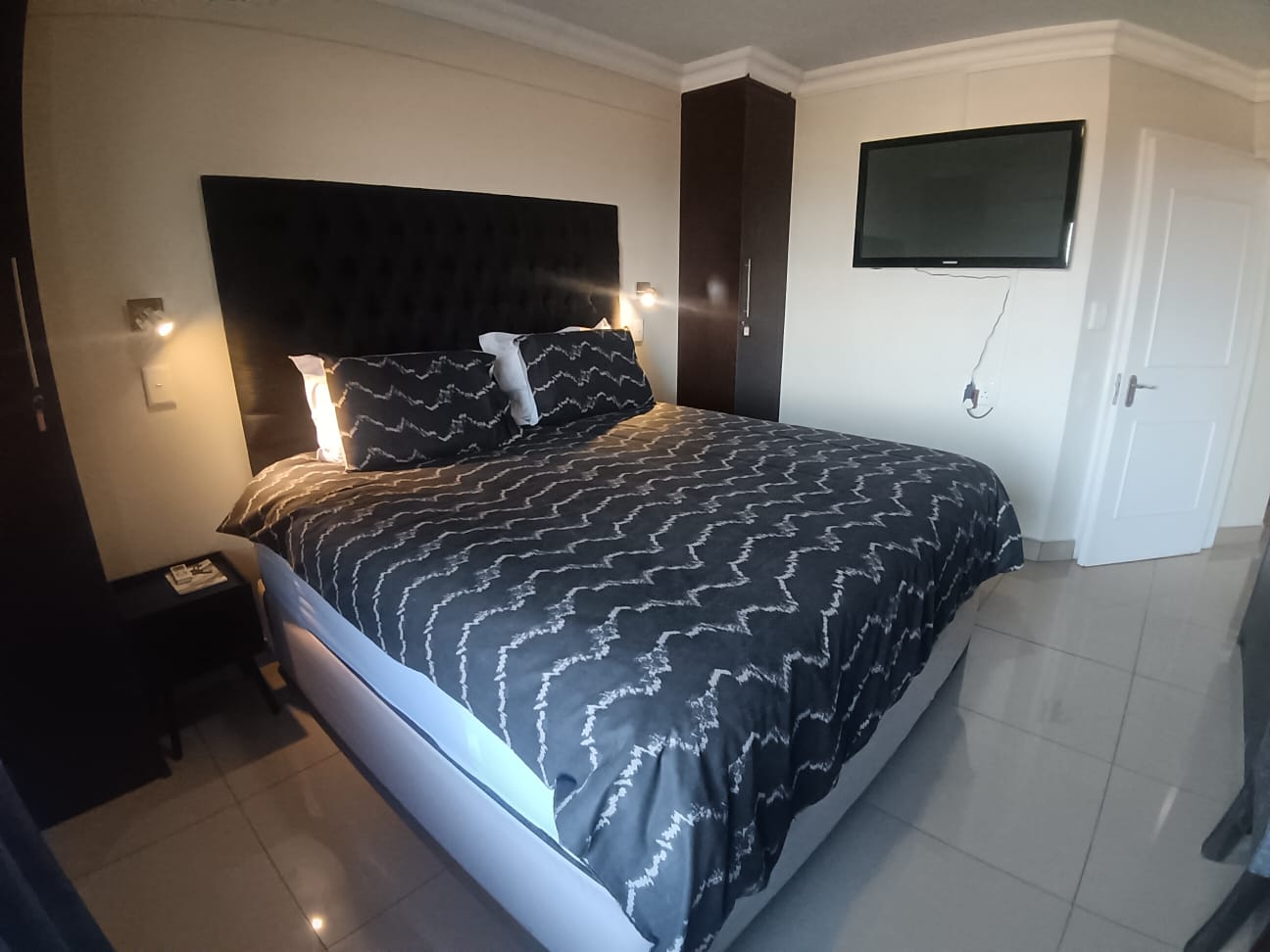 15369647 3 Bedroom, 2 Bathroom, Open plan, Uvongo sea view for Sale