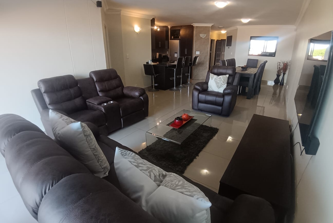 3 Bedroom, 2 Bathroom, Open plan, Uvongo sea view for Sale