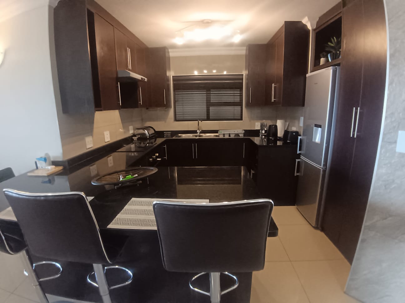 15369661 3 Bedroom, 2 Bathroom, Open plan, Uvongo sea view for Sale