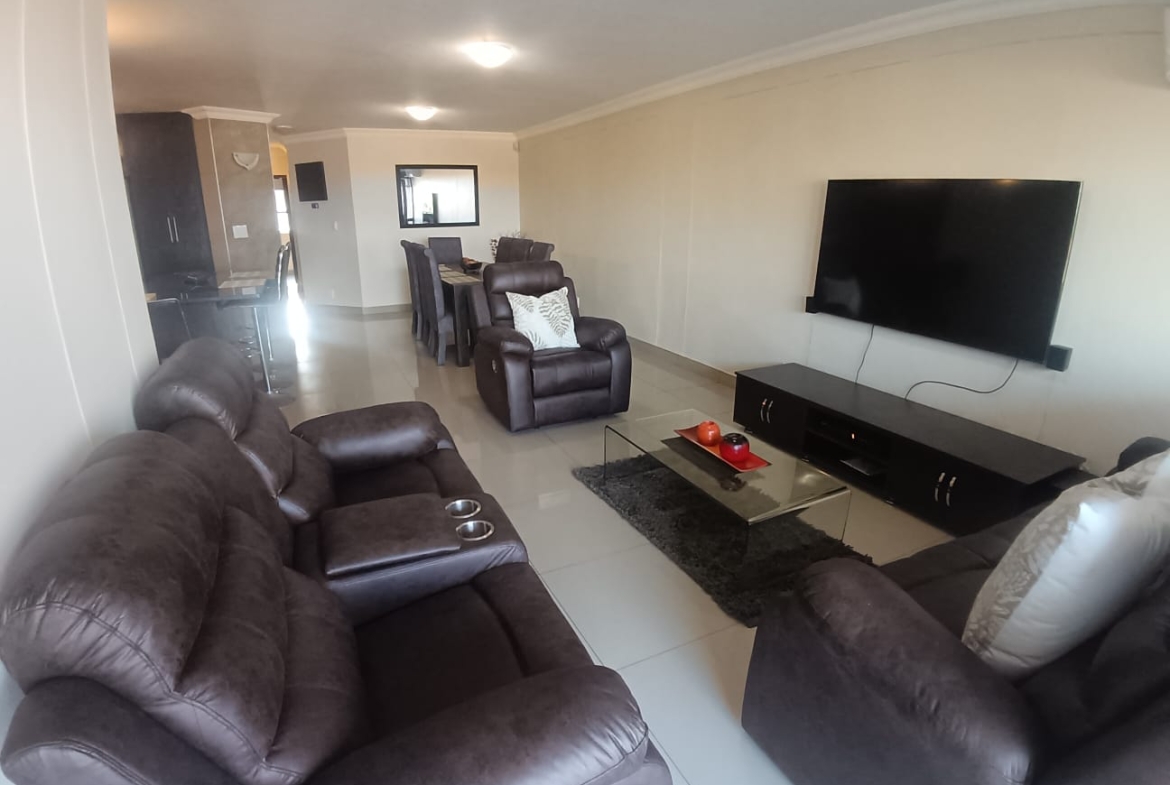 3 Bedroom, 2 Bathroom, Open plan, Uvongo sea view for Sale