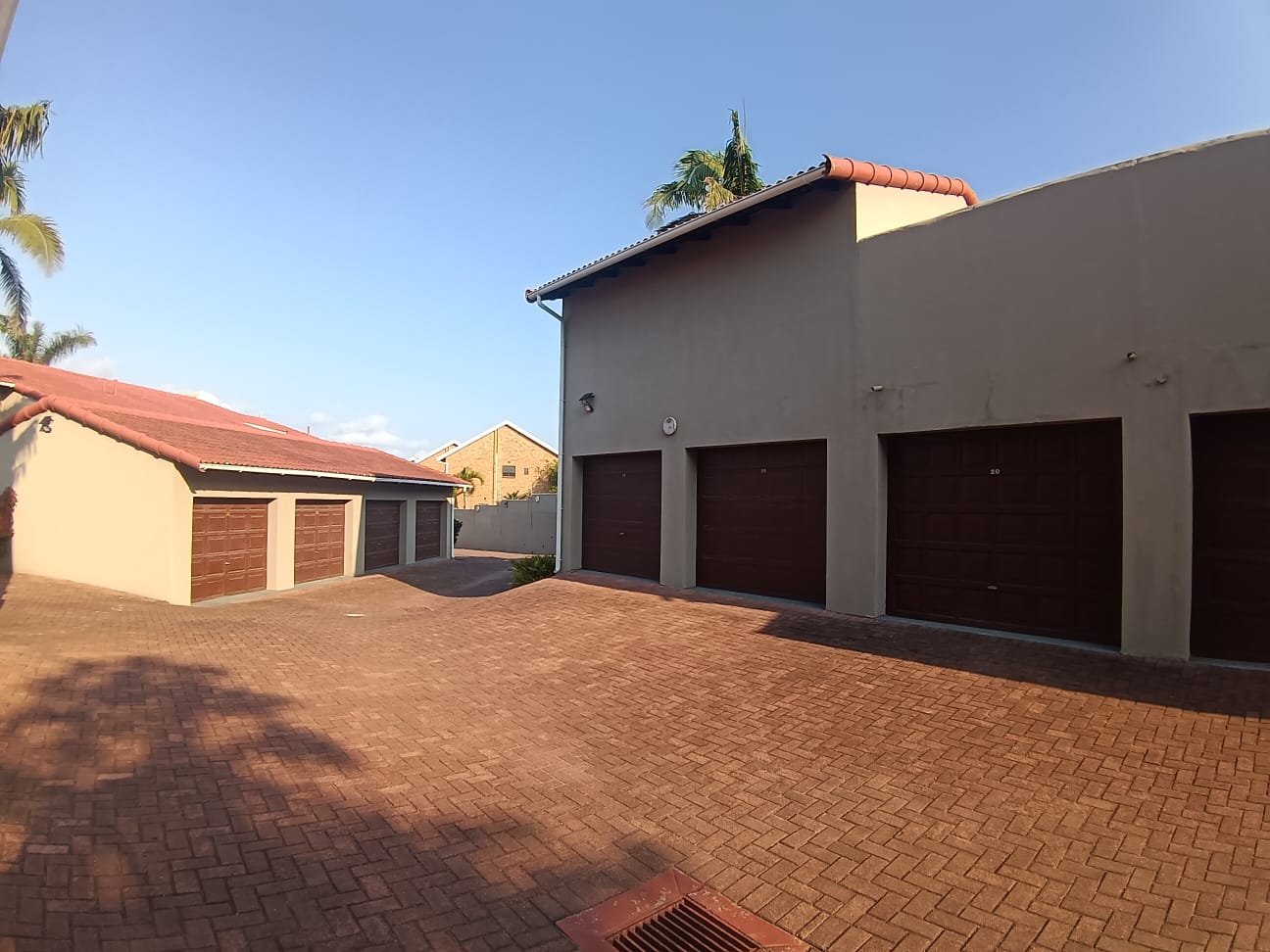 15369668 3 Bedroom, 2 Bathroom, Open plan, Uvongo sea view for Sale