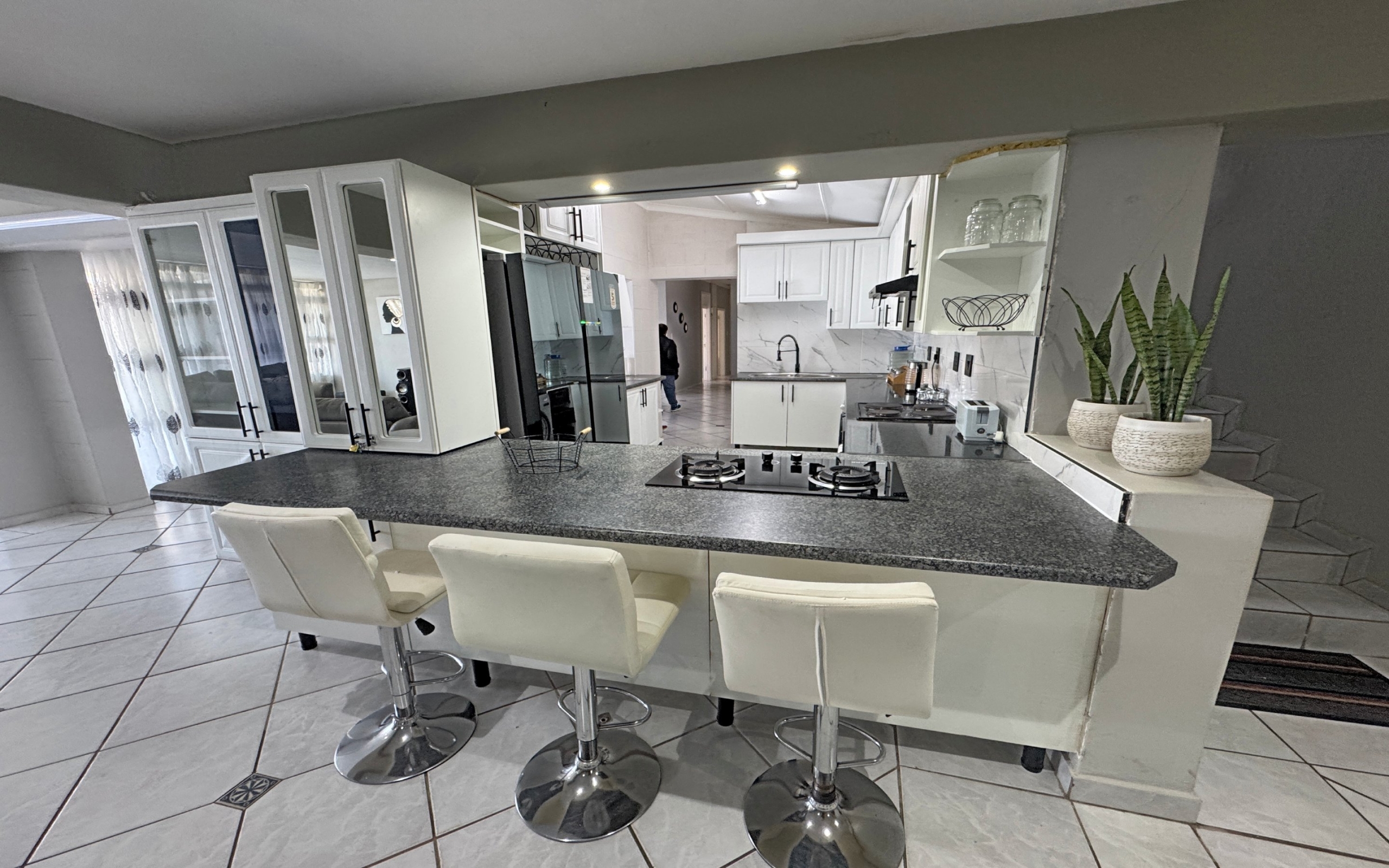 16_kitchen2 Grand-Scale Coastal Living with Panoramic Ocean Views – Luxury Home & Holiday Investment in Margate