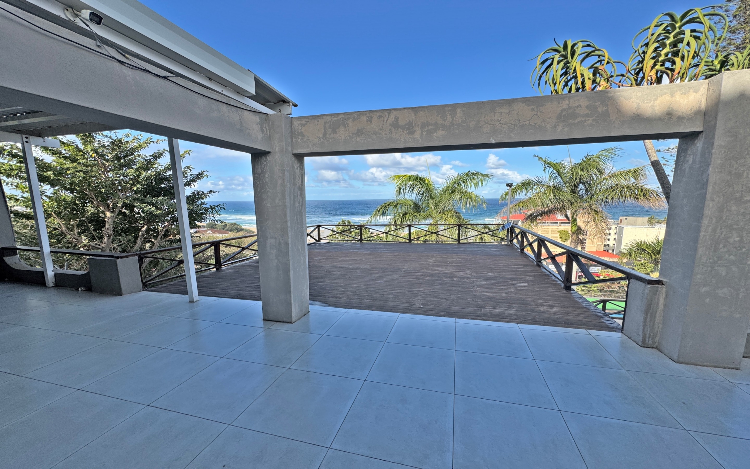1_view Grand-Scale Coastal Living with Panoramic Ocean Views – Luxury Home & Holiday Investment in Margate