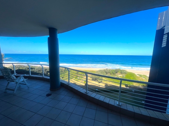 Spacious, Bright and Open 4 Bedroom Apartment For Sale