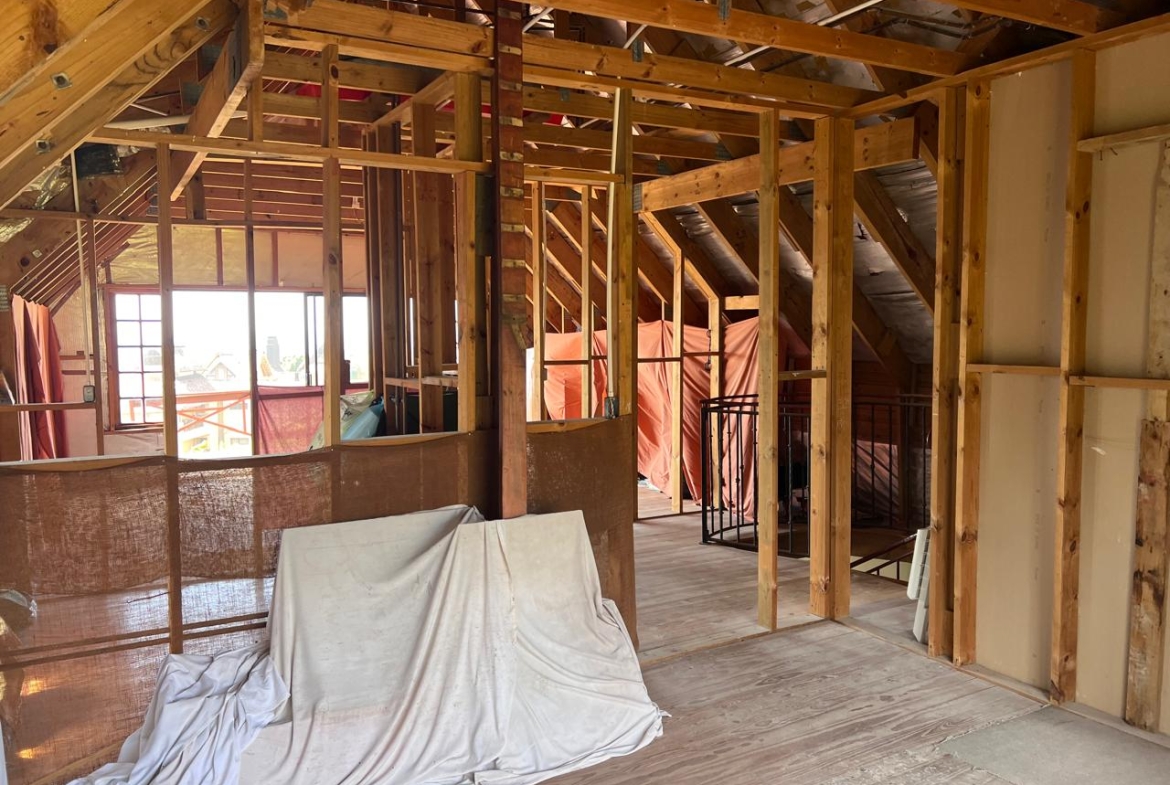 Unique Renovation Opportunity with Breathtaking Views