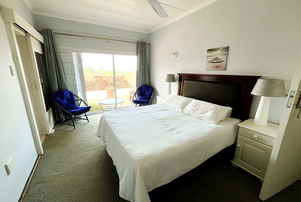 Seaside Elegance: Discover Your Dream Coastal Retreat with Breathtaking Views