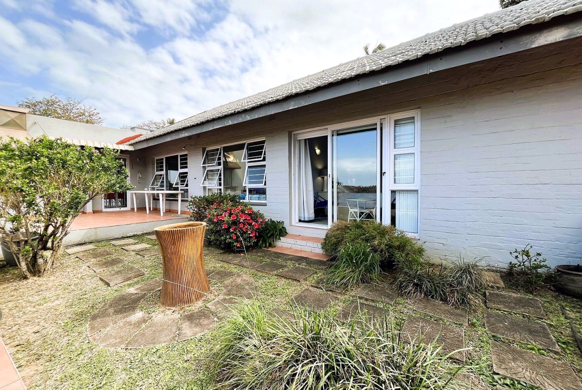 Seaside Elegance: Discover Your Dream Coastal Retreat with Breathtaking Views