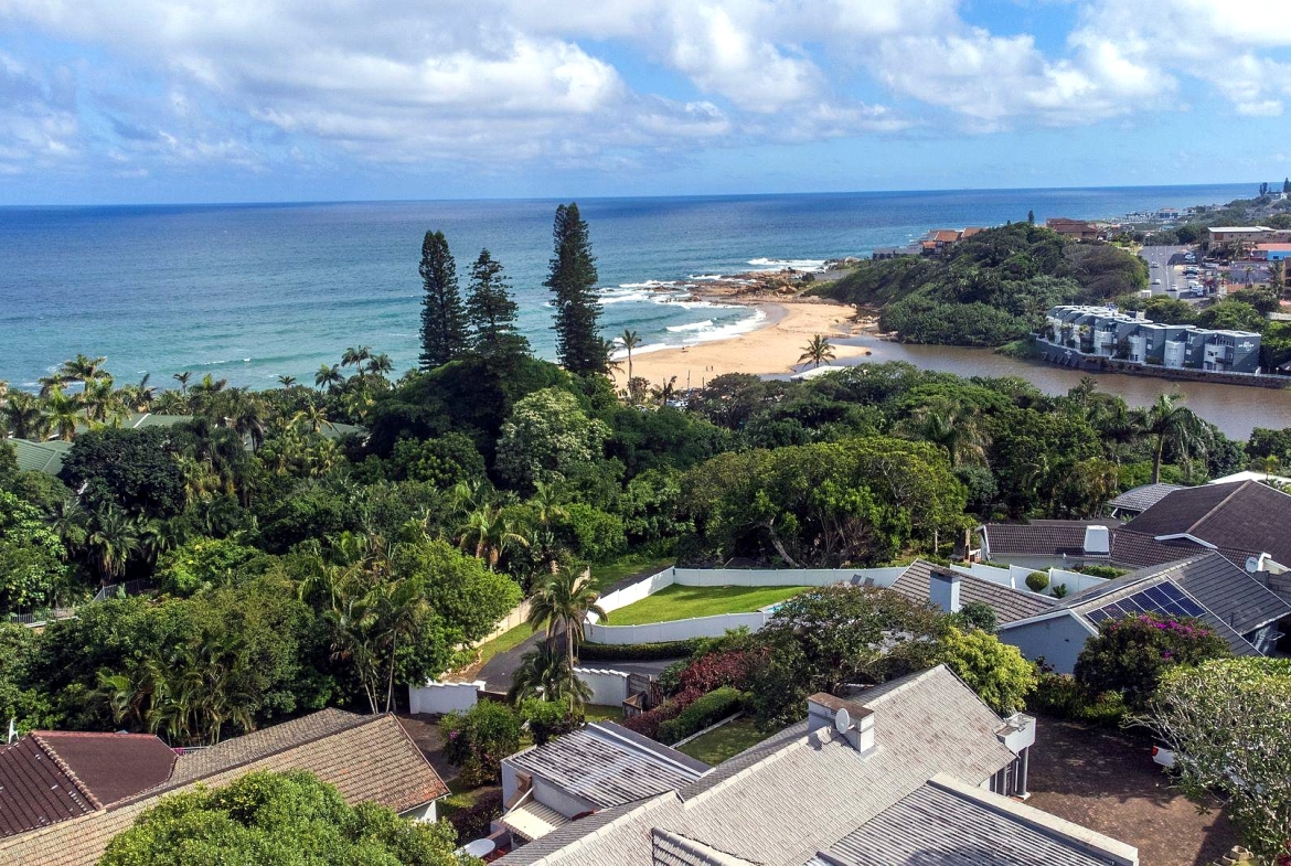 Seaside Elegance: Discover Your Dream Coastal Retreat with Breathtaking Views