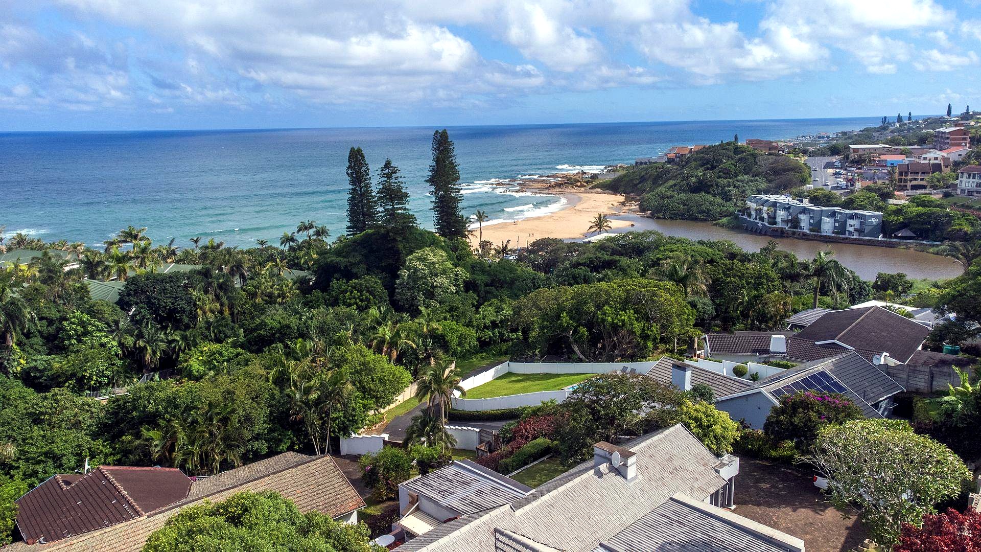 348228722 Seaside Elegance: Discover Your Dream Coastal Retreat with Breathtaking Views