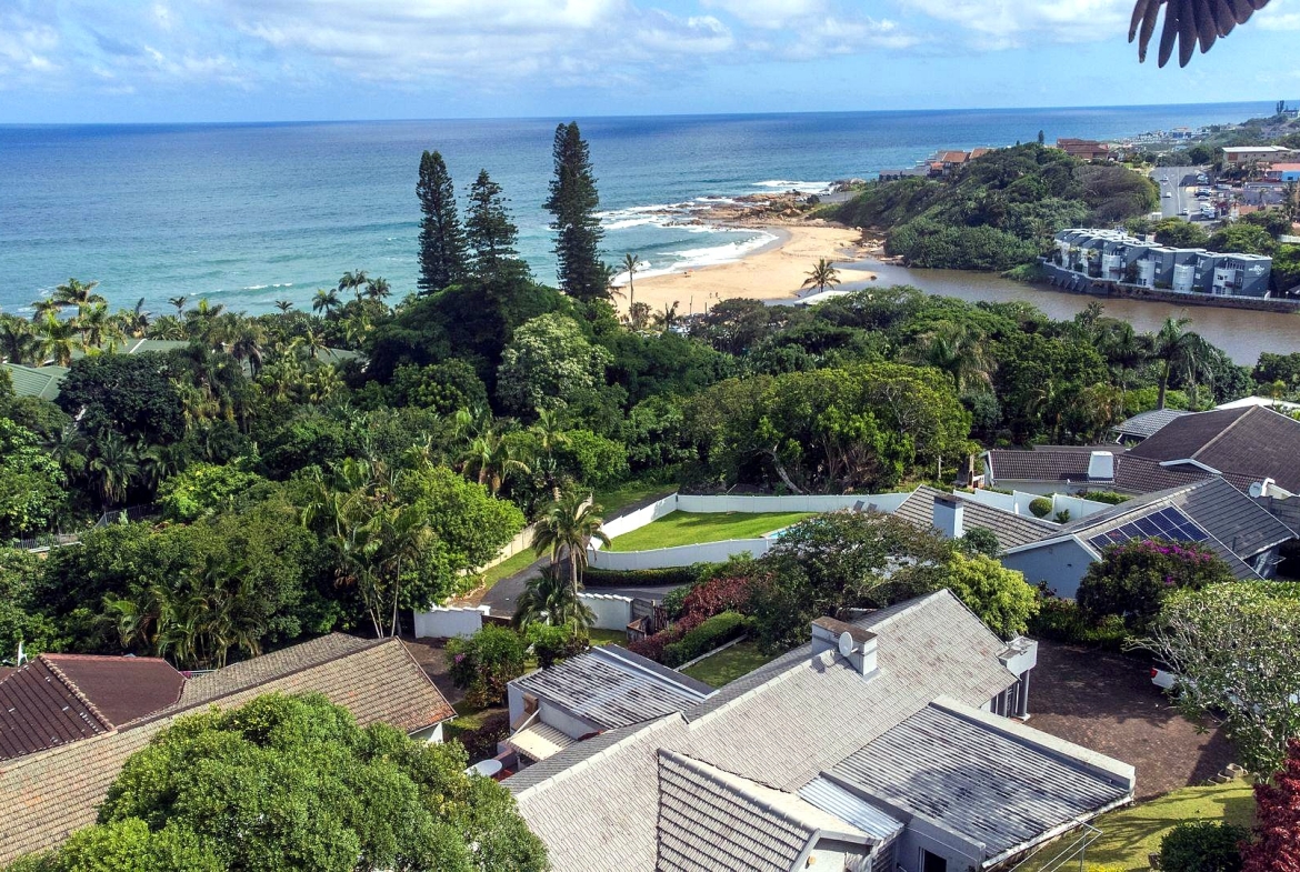 Seaside Elegance: Discover Your Dream Coastal Retreat with Breathtaking Views
