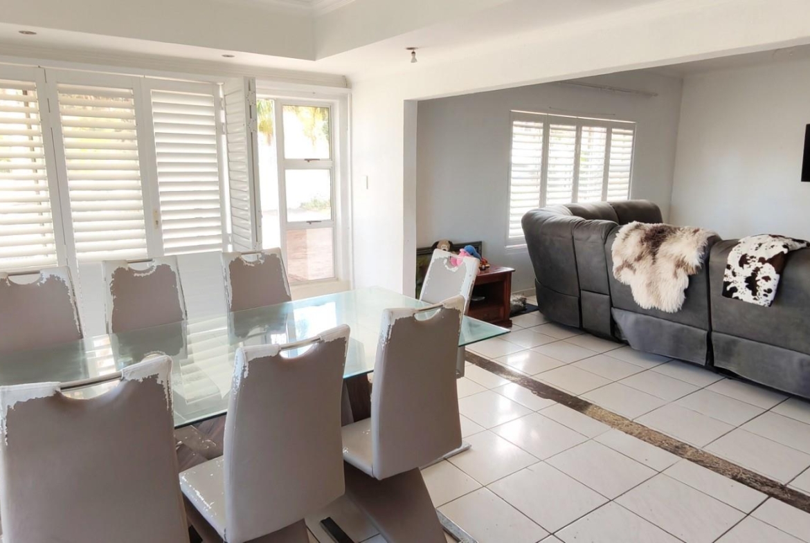 3 Bedroom Townhouse for Sale in Margate