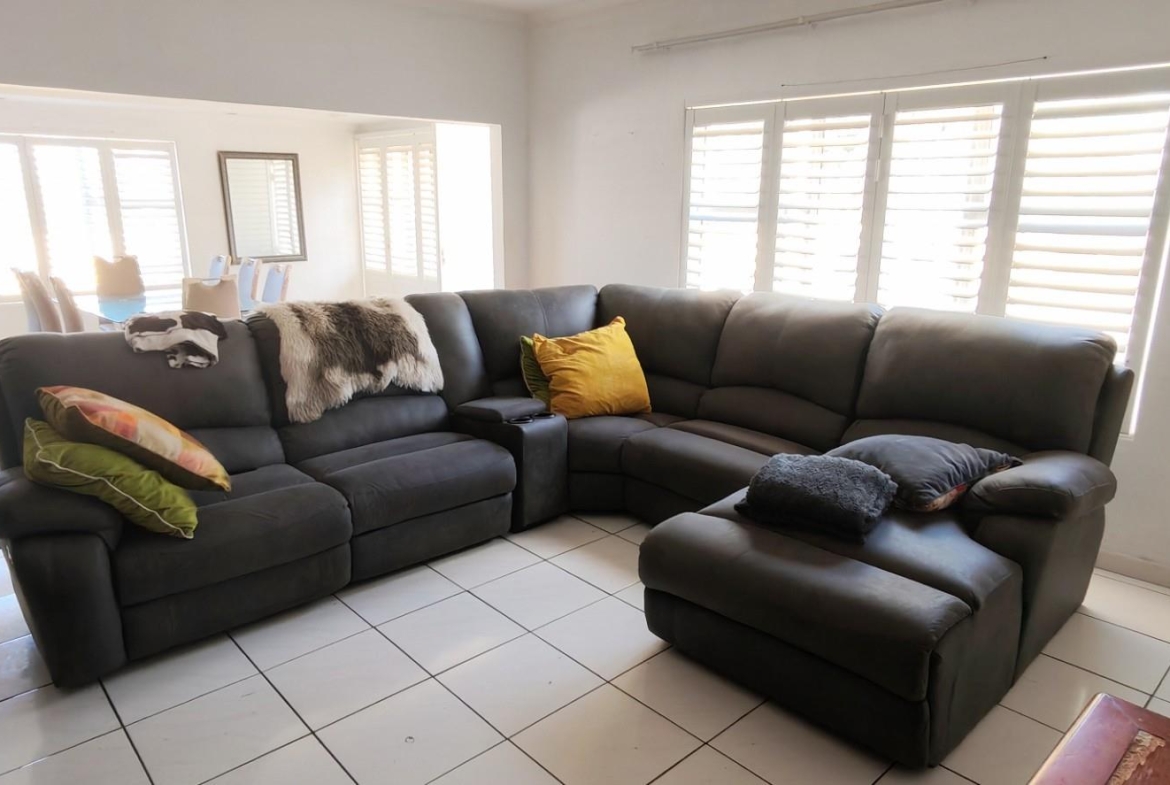 3 Bedroom Townhouse for Sale in Margate