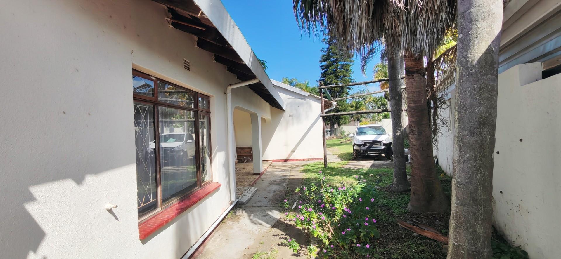 385485132 3 Bedroom Townhouse for Sale in Margate