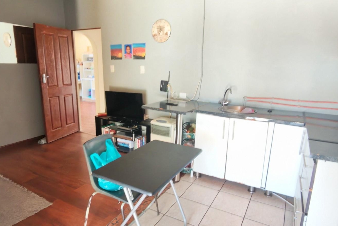3 Bedroom Townhouse for Sale in Margate