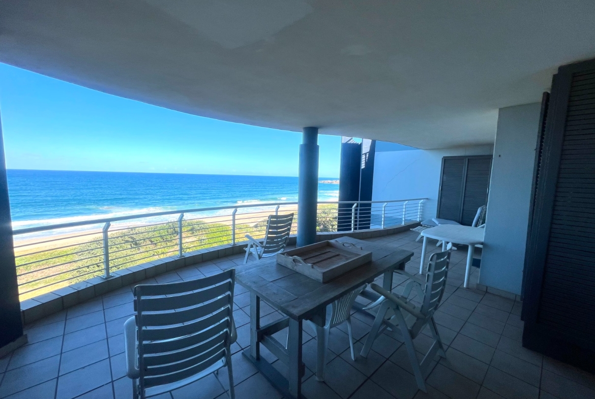 Spacious, Bright and Open 4 Bedroom Apartment For Sale