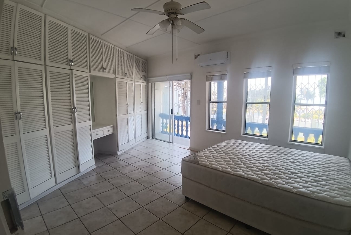 3 Bedroom, 3 Bathroom, open plan, Manaba sea view for Sale