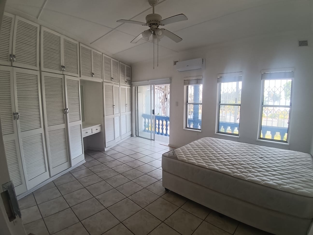 440b5beb-9f4e-4d96-a468-92ea04af8846 3 Bedroom, 3 Bathroom, open plan, Manaba sea view for Sale
