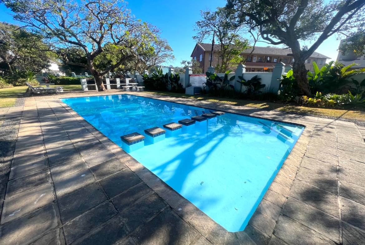 Spacious, Bright and Open 4 Bedroom Apartment For Sale