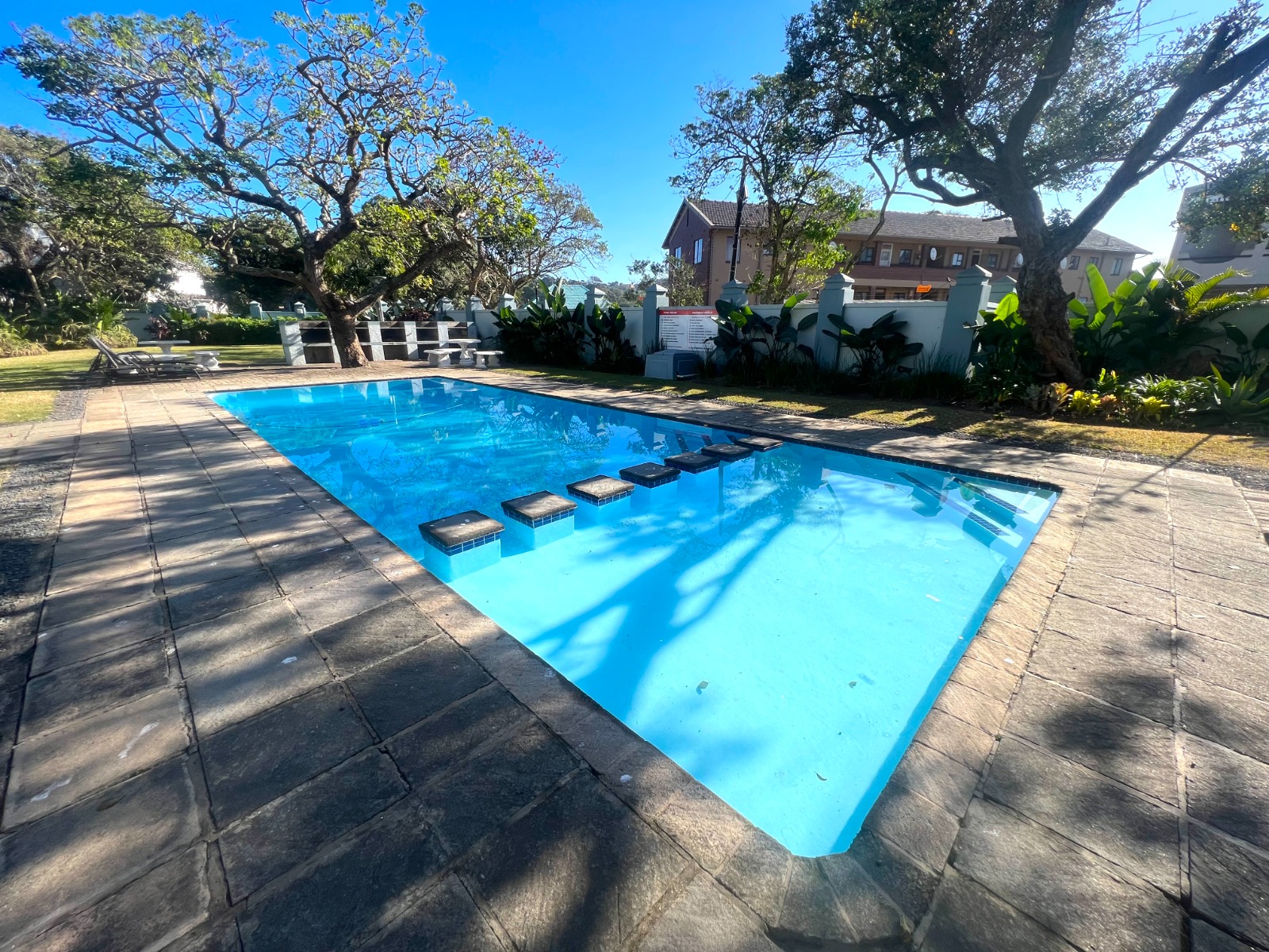 6c06f150-c6a1-433a-9f0f-4878435ec577 Spacious, Bright and Open 4 Bedroom Apartment For Sale