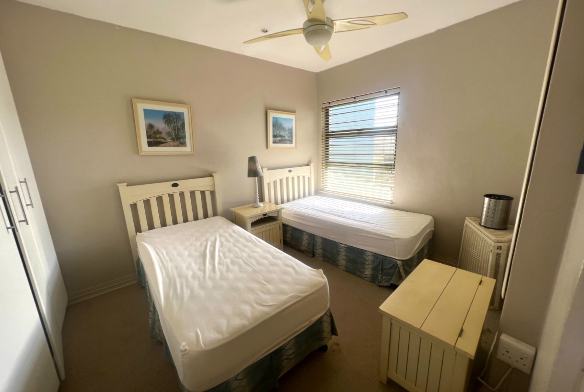Spacious, Bright and Open 4 Bedroom Apartment For Sale