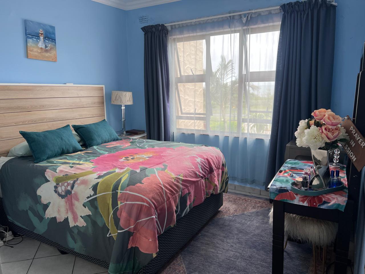 2 Bedroom Semi-furnished Seafront Duplex For Sale
