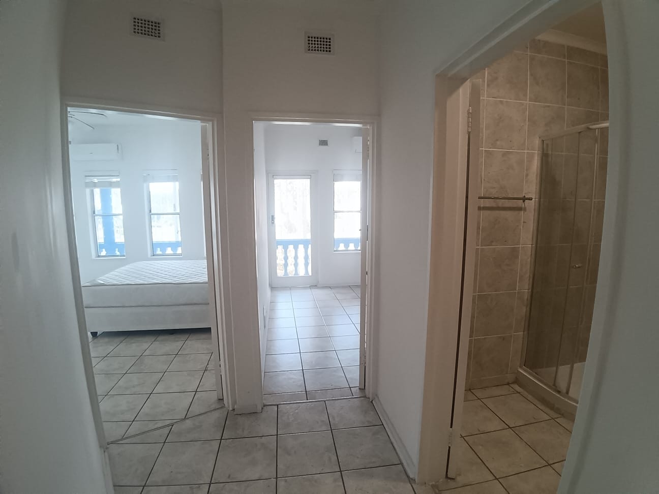 90481996-6b18-41b8-9181-9760926ba472 3 Bedroom, 3 Bathroom, open plan, Manaba sea view for Sale
