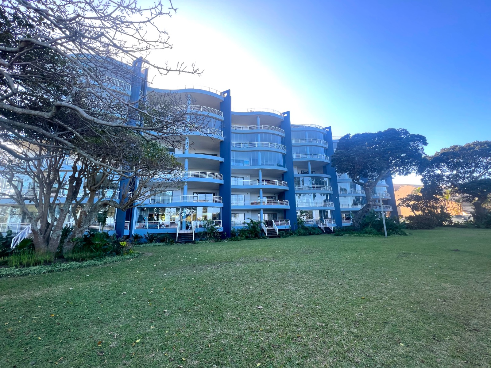 9267afd2-b012-4970-8a85-ea0e17edbab5 Spacious, Bright and Open 4 Bedroom Apartment For Sale