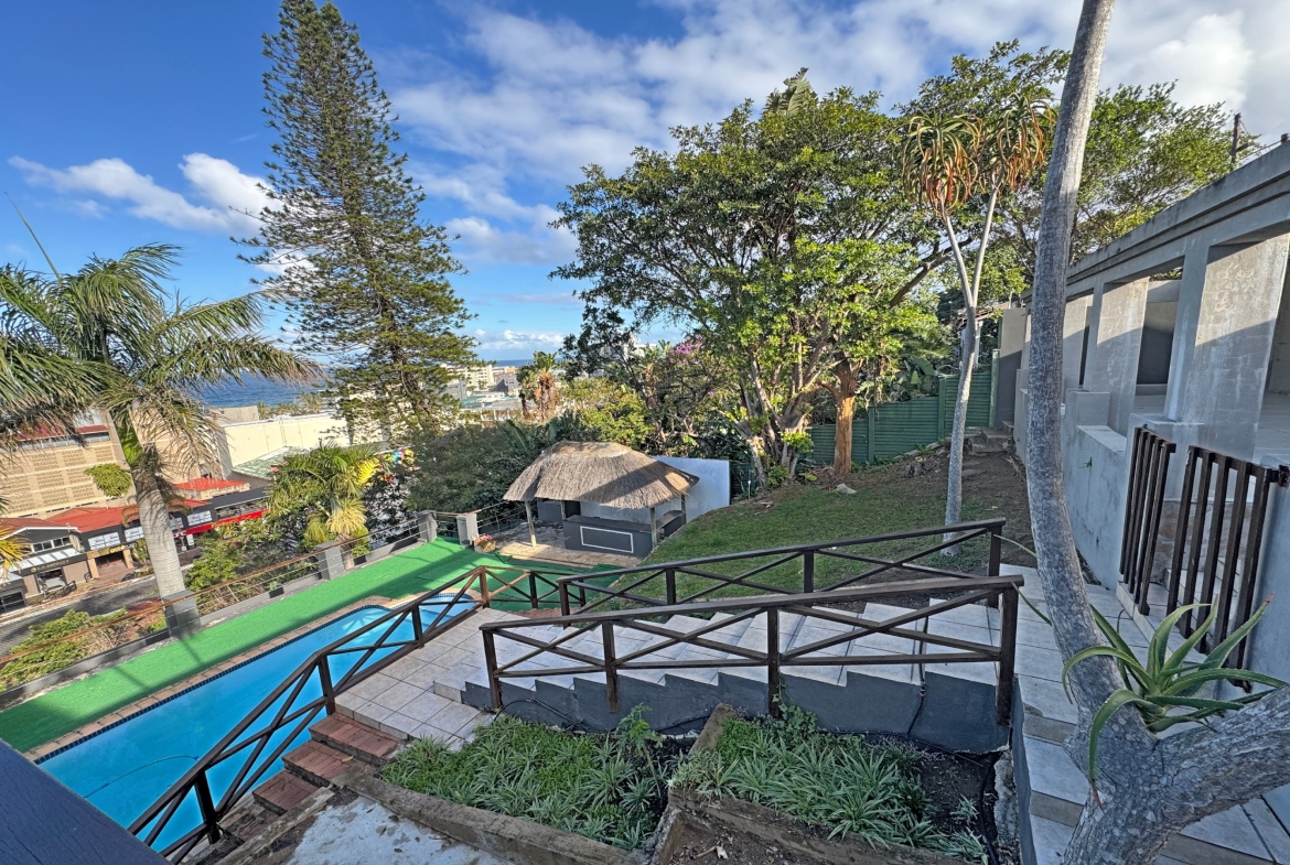 Grand-Scale Coastal Living with Panoramic Ocean Views – Luxury Home & Holiday Investment in Margate