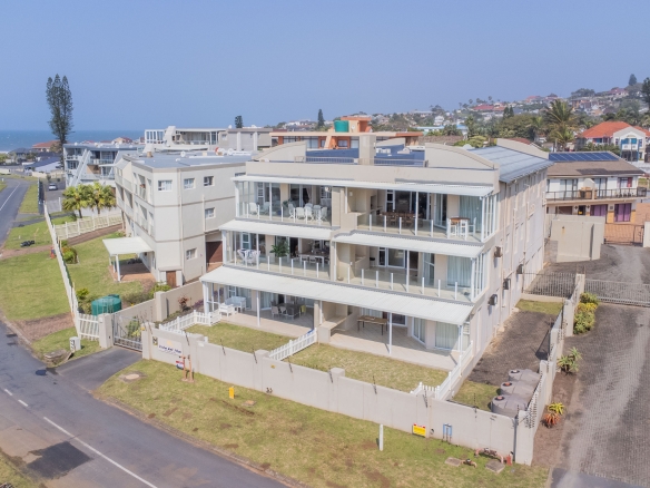 180° Sea Views | Spacious 4-Bedroom Apartment | Sole Mandate