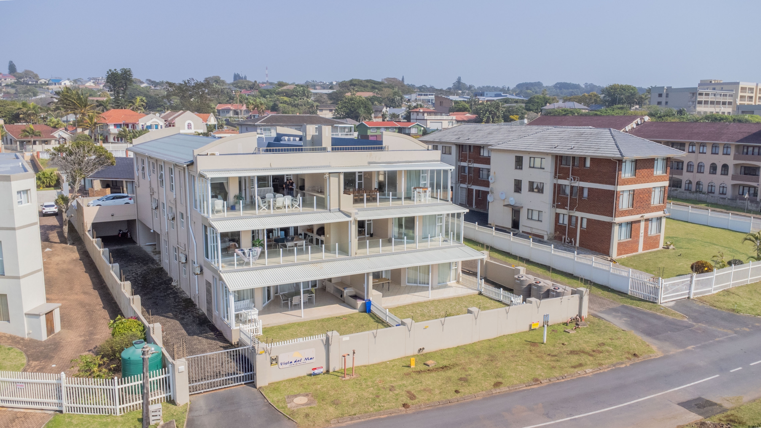 180° Sea Views | Spacious 4-Bedroom Apartment | Sole Mandate