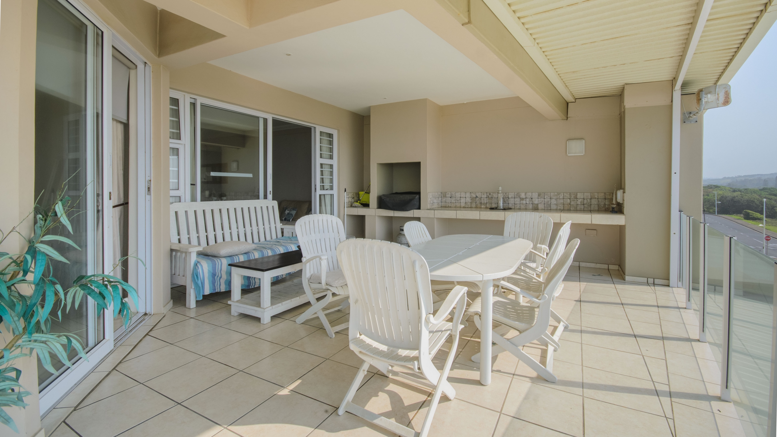 180° Sea Views | Spacious 4-Bedroom Apartment | Sole Mandate
