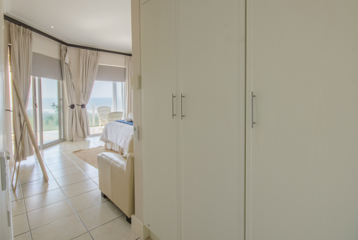 180° Sea Views | Spacious 4-Bedroom Apartment | Sole Mandate