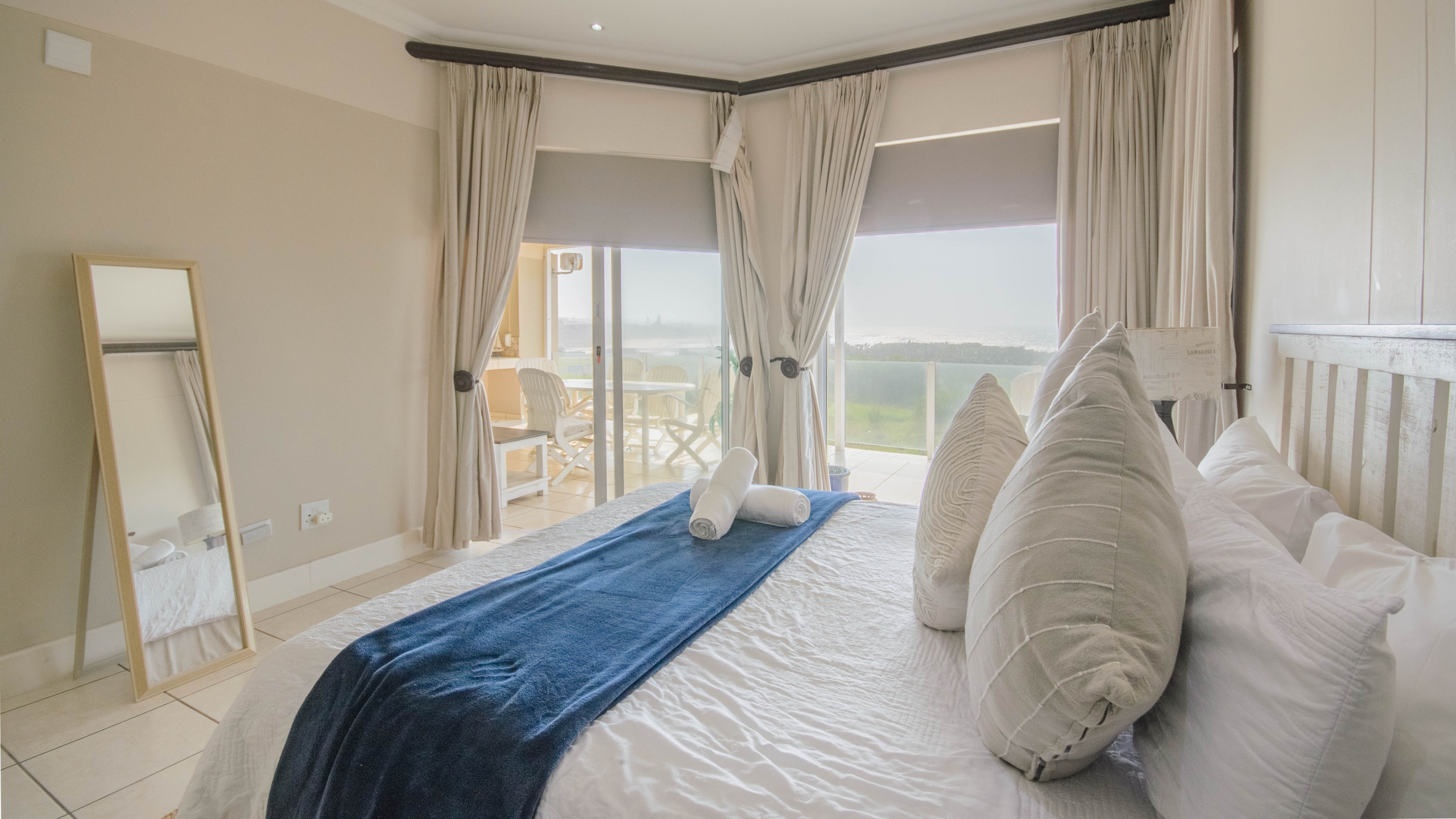 180° Sea Views | Spacious 4-Bedroom Apartment | Sole Mandate
