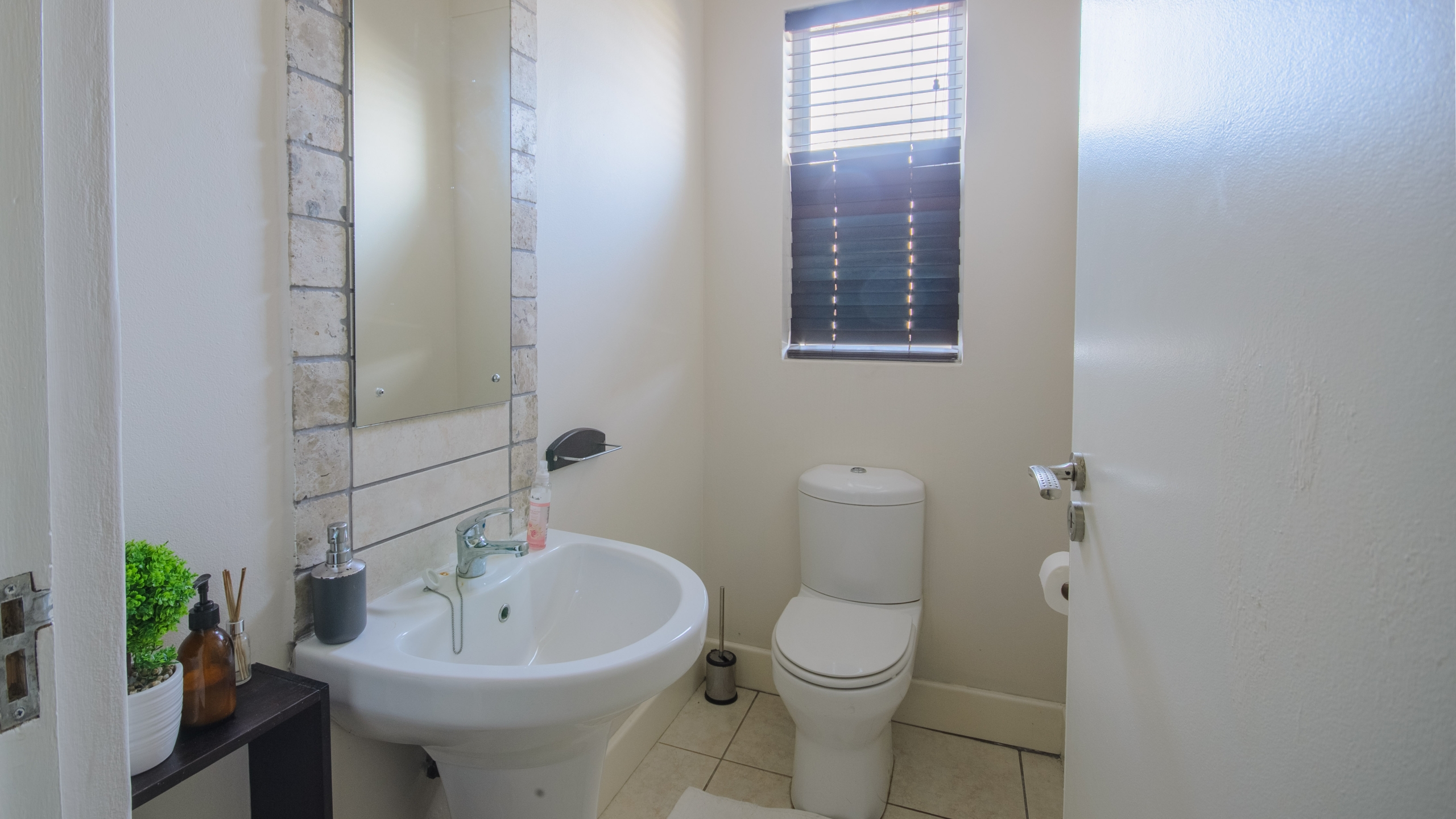 180° Sea Views | Spacious 4-Bedroom Apartment | Sole Mandate
