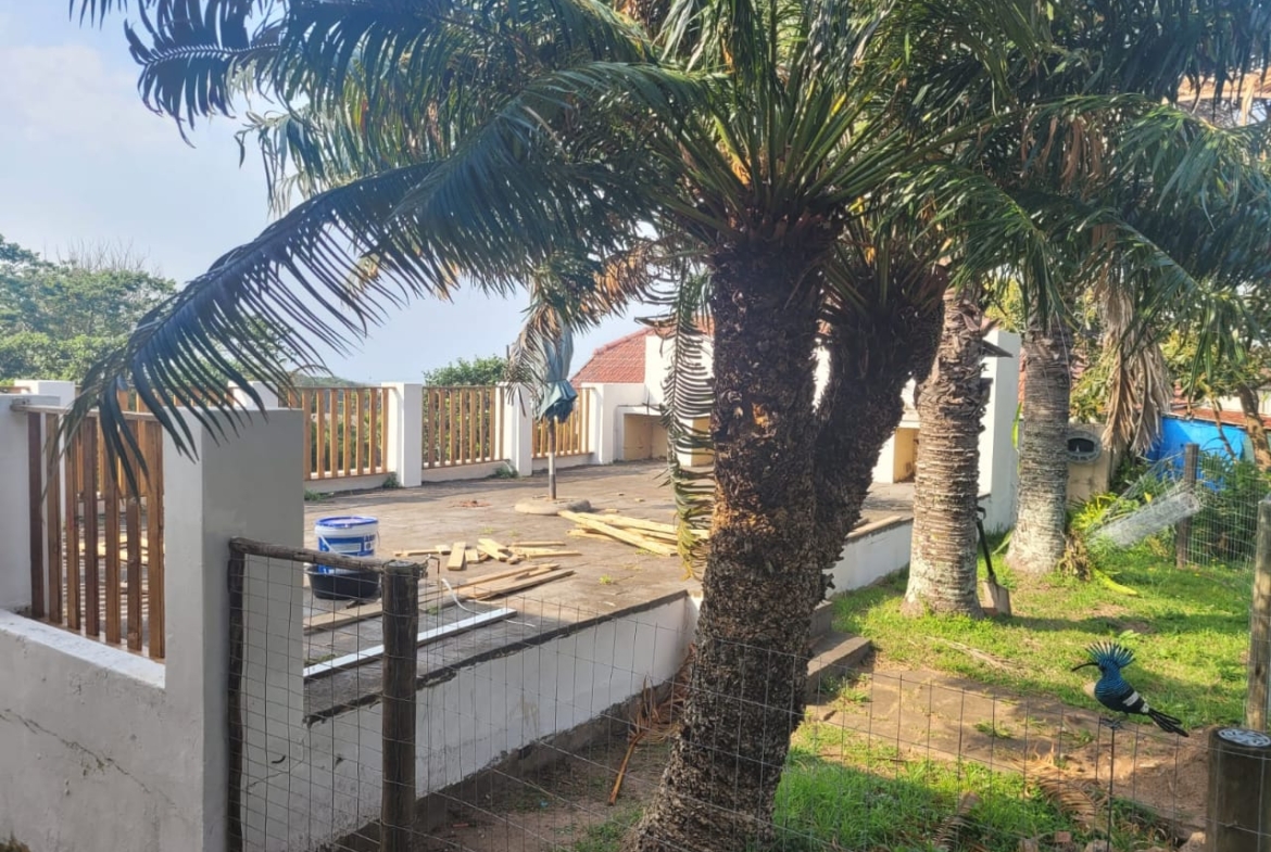 4 Bedroom, 6 Bathroom Home with a Flat