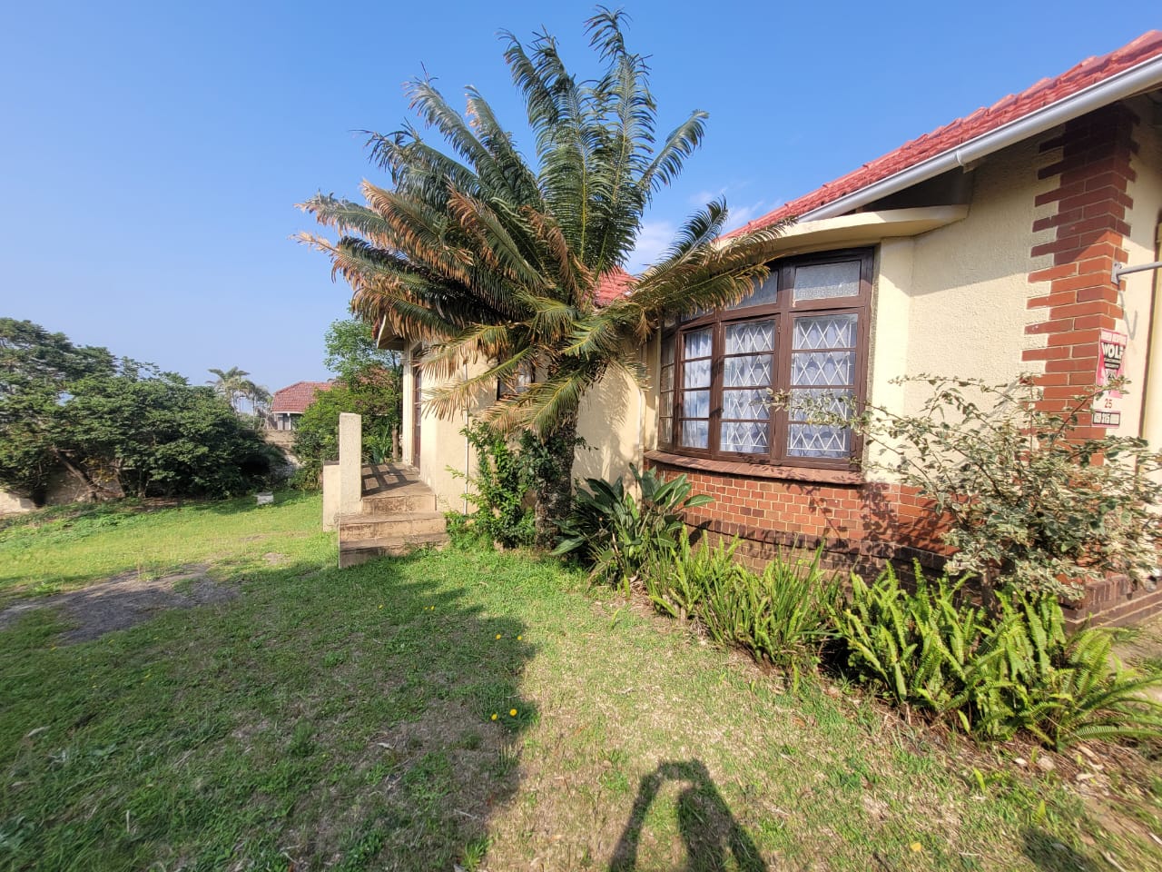 4 Bedroom, 6 Bathroom Home with a Flat
