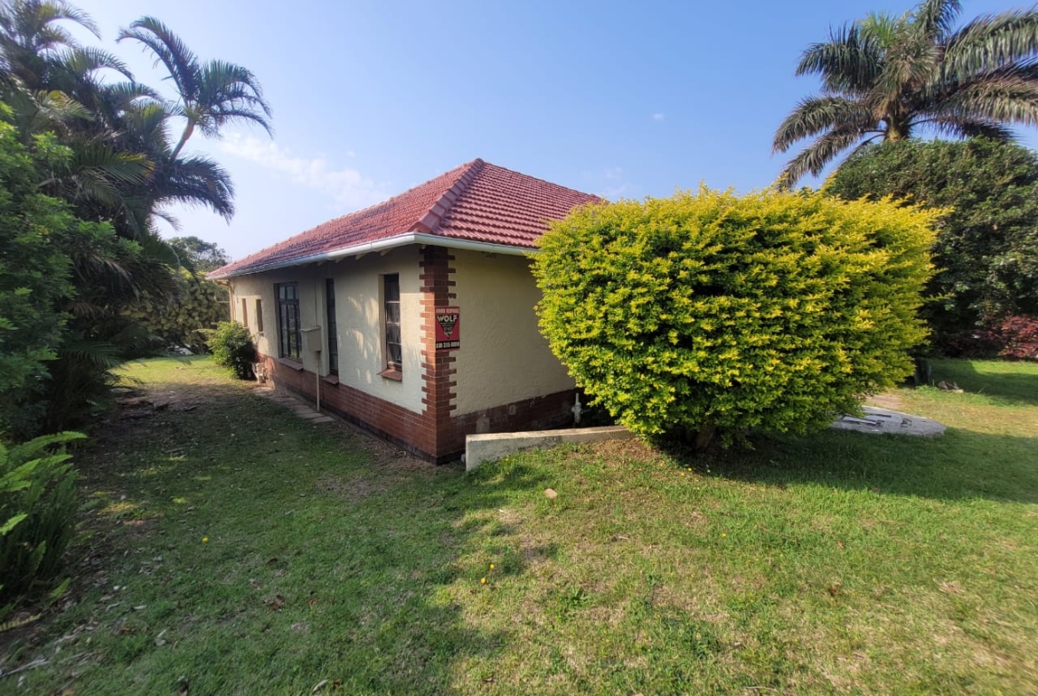 4 Bedroom, 6 Bathroom Home with a Flat