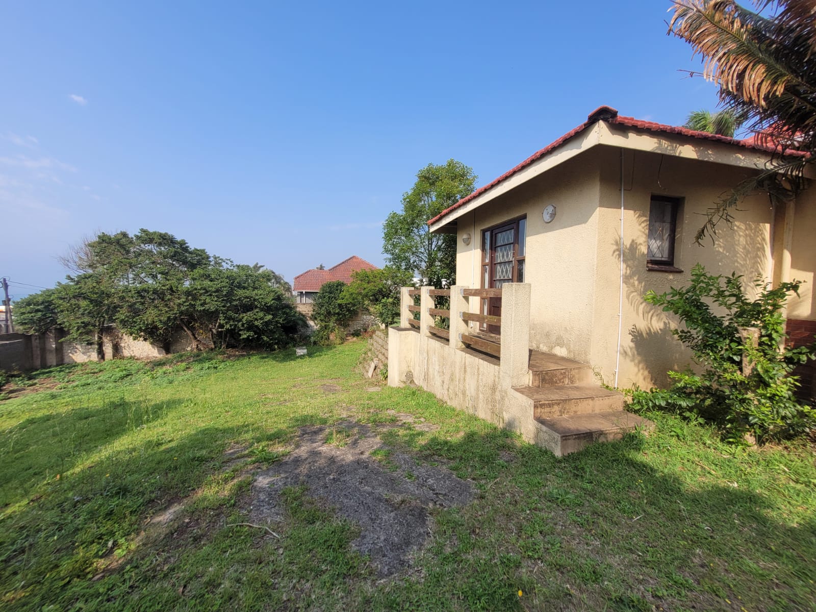4 Bedroom, 6 Bathroom Home with a Flat