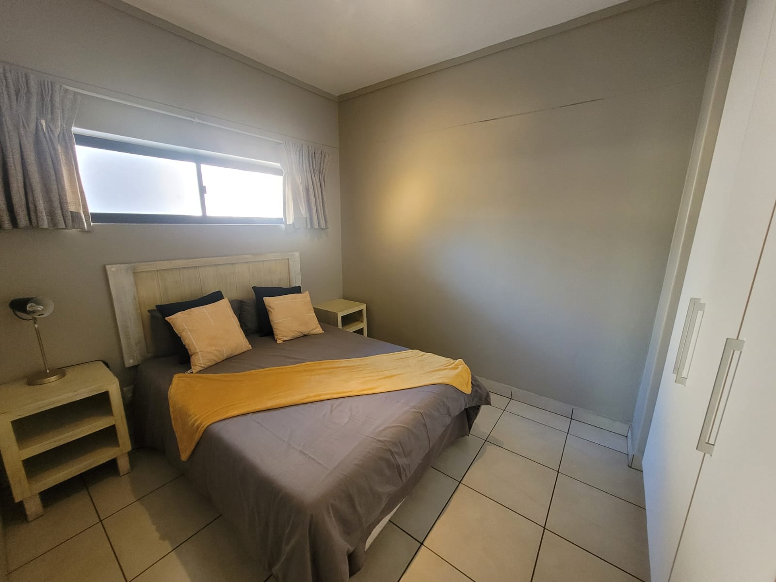 IMG-20251022-WA0019 Ground Floor 3-Bedroom Sea View Apartment – Fully Furnished and Income-Generating Margate Kzn
