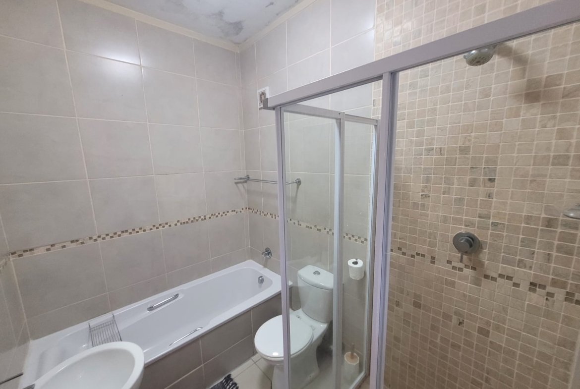 Stunning 3-Bedroom Sea View Apartment – Fully Furnished and Income-Generating Margate Kzn
