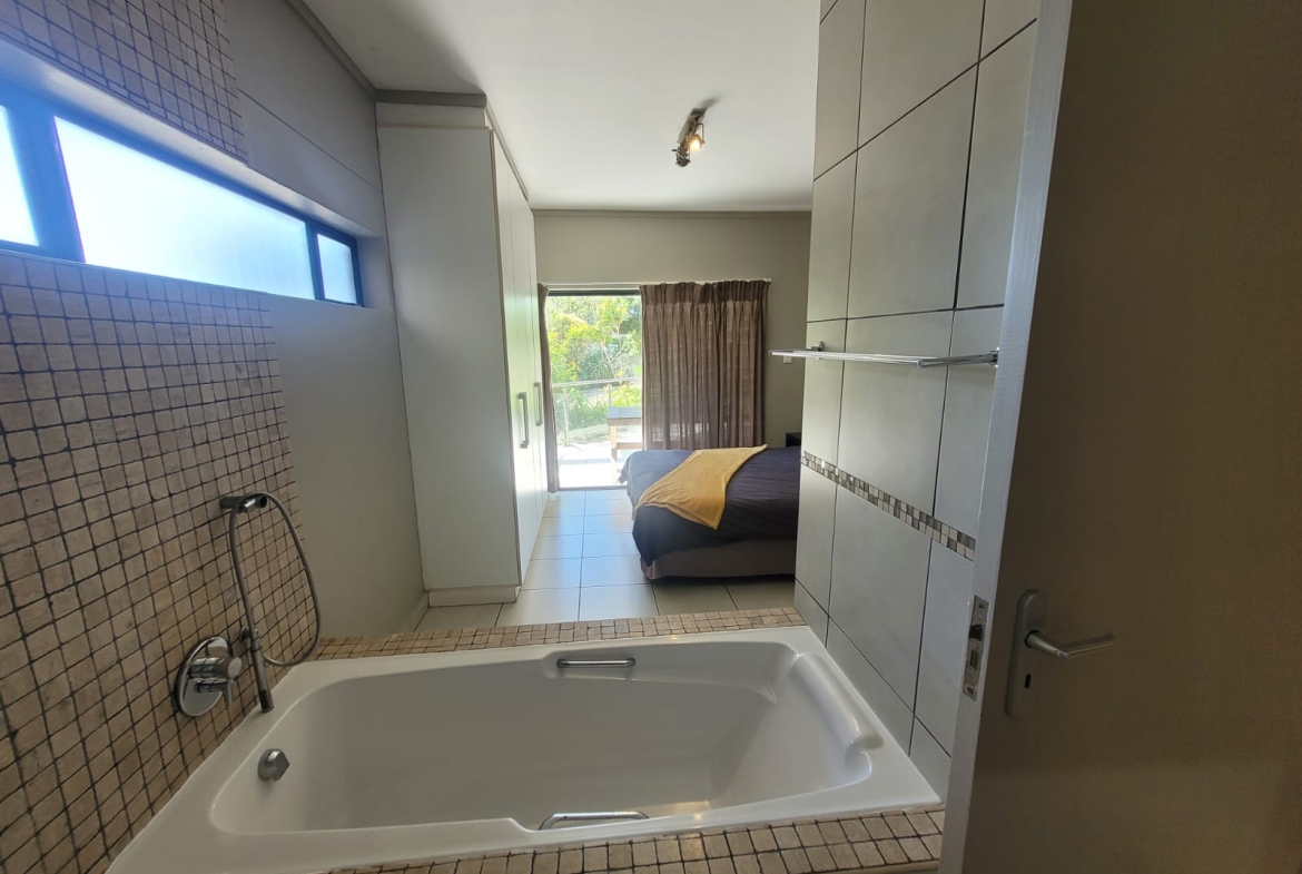 Ground Floor 3-Bedroom Sea View Apartment – Fully Furnished and Income-Generating Margate Kzn
