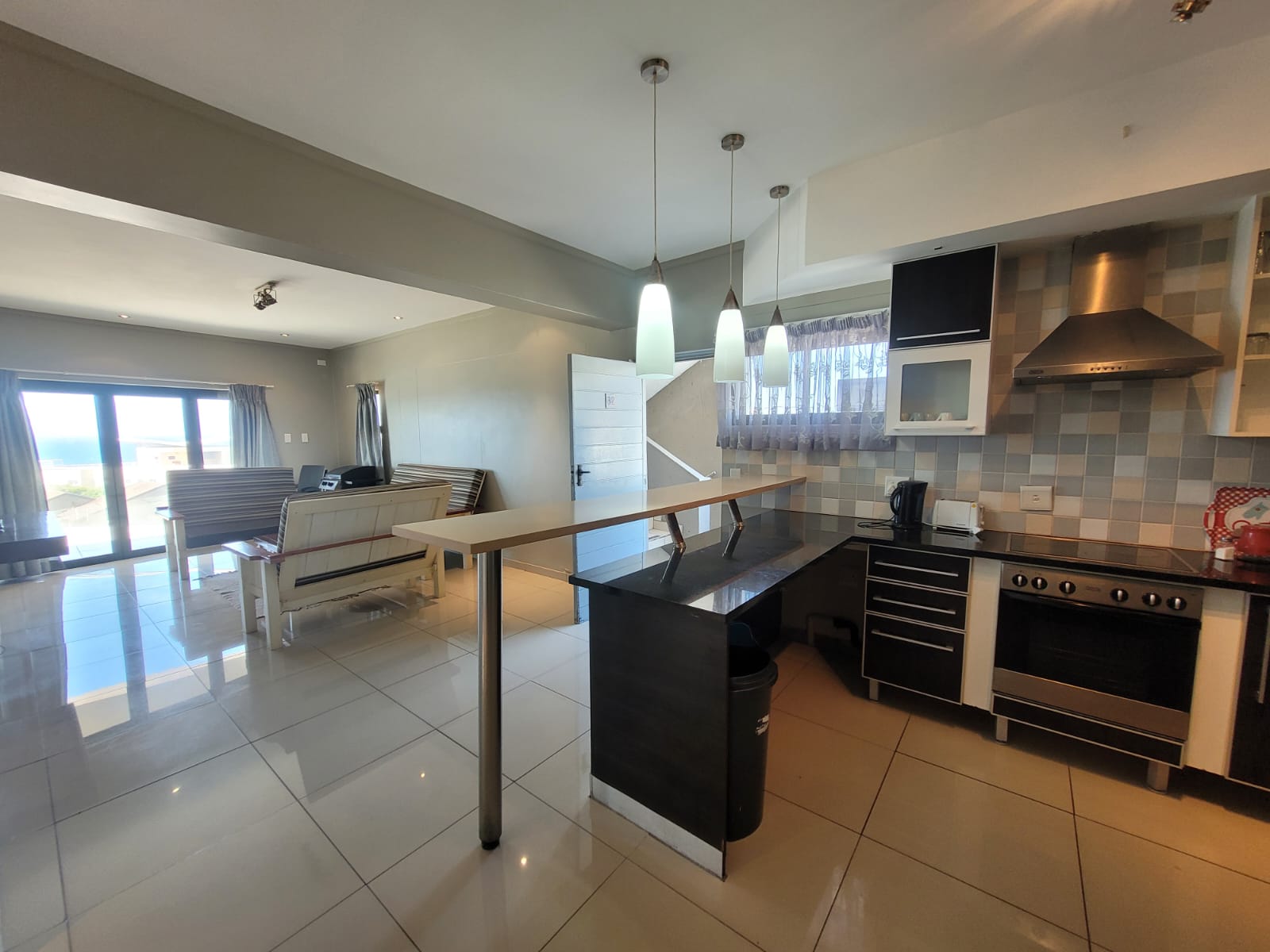 Stunning 3-Bedroom Sea View Apartment – Fully Furnished and Income-Generating Margate Kzn