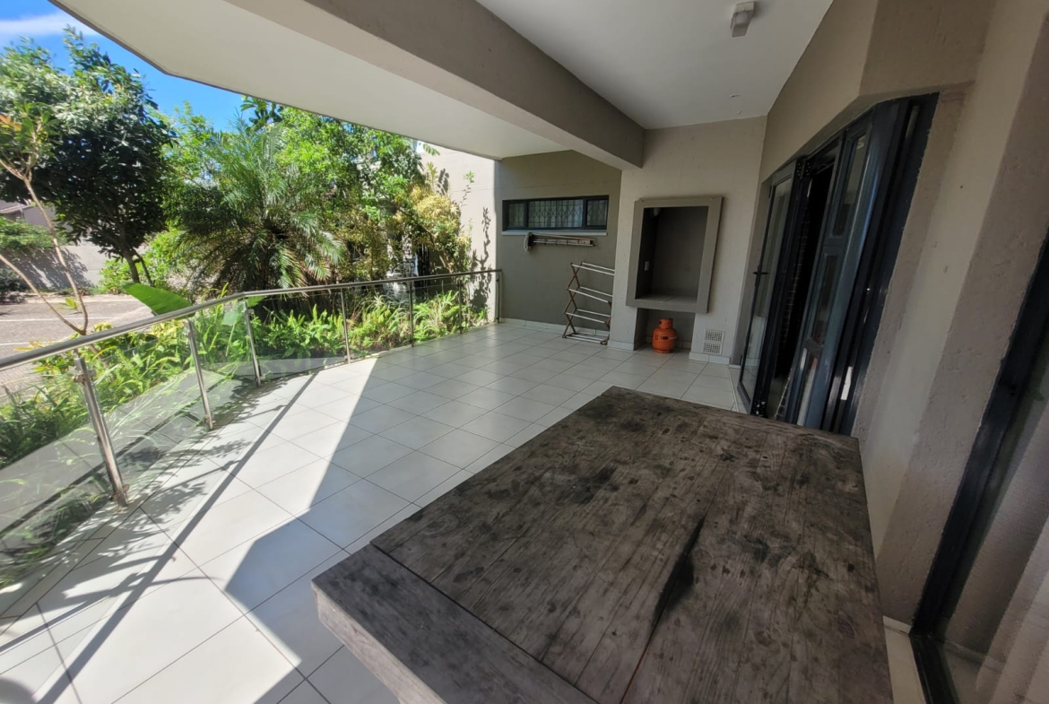 Ground Floor 3-Bedroom Sea View Apartment – Fully Furnished and Income-Generating Margate Kzn