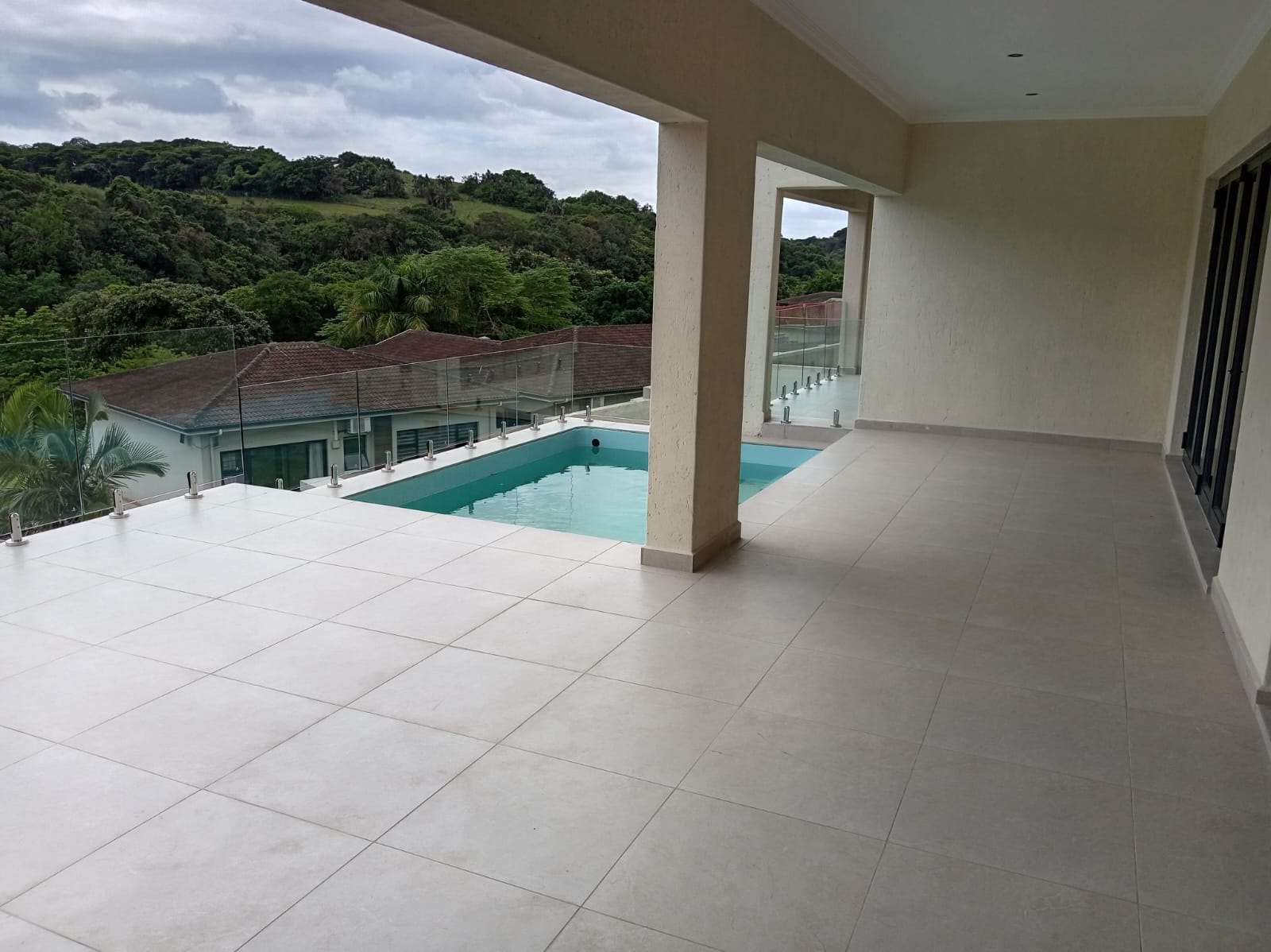 IMG-20251118-WA0142 Modern 5-Bedroom Home in Tranquil Palm Kloof – Brand New & Move-In Ready