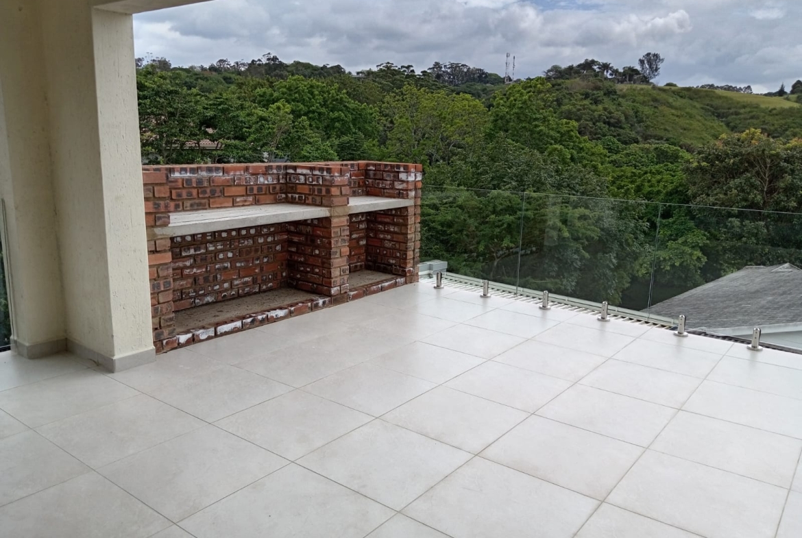 Modern 5-Bedroom Home in Tranquil Palm Kloof – Brand New & Move-In Ready