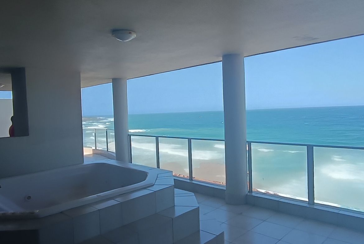 Ultra-Luxury Top-Floor Penthouse | Panoramic Indian Ocean Views